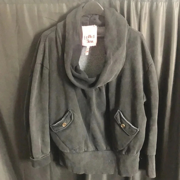 Black Knitted Dove Sweatshirt L‎ - Picture 1 of 4